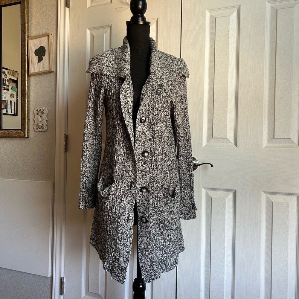 Y2K black & gray button down knit cardigan minimalist indie
